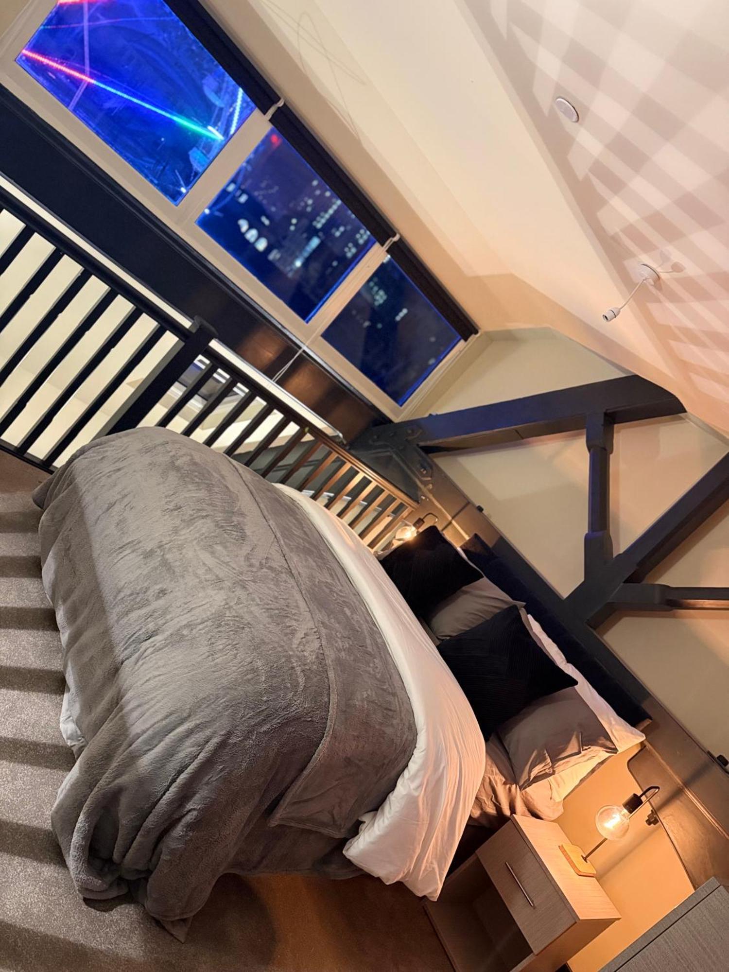 Cosy Mezzanine Apartment Leeds City Centre Ngoại thất bức ảnh