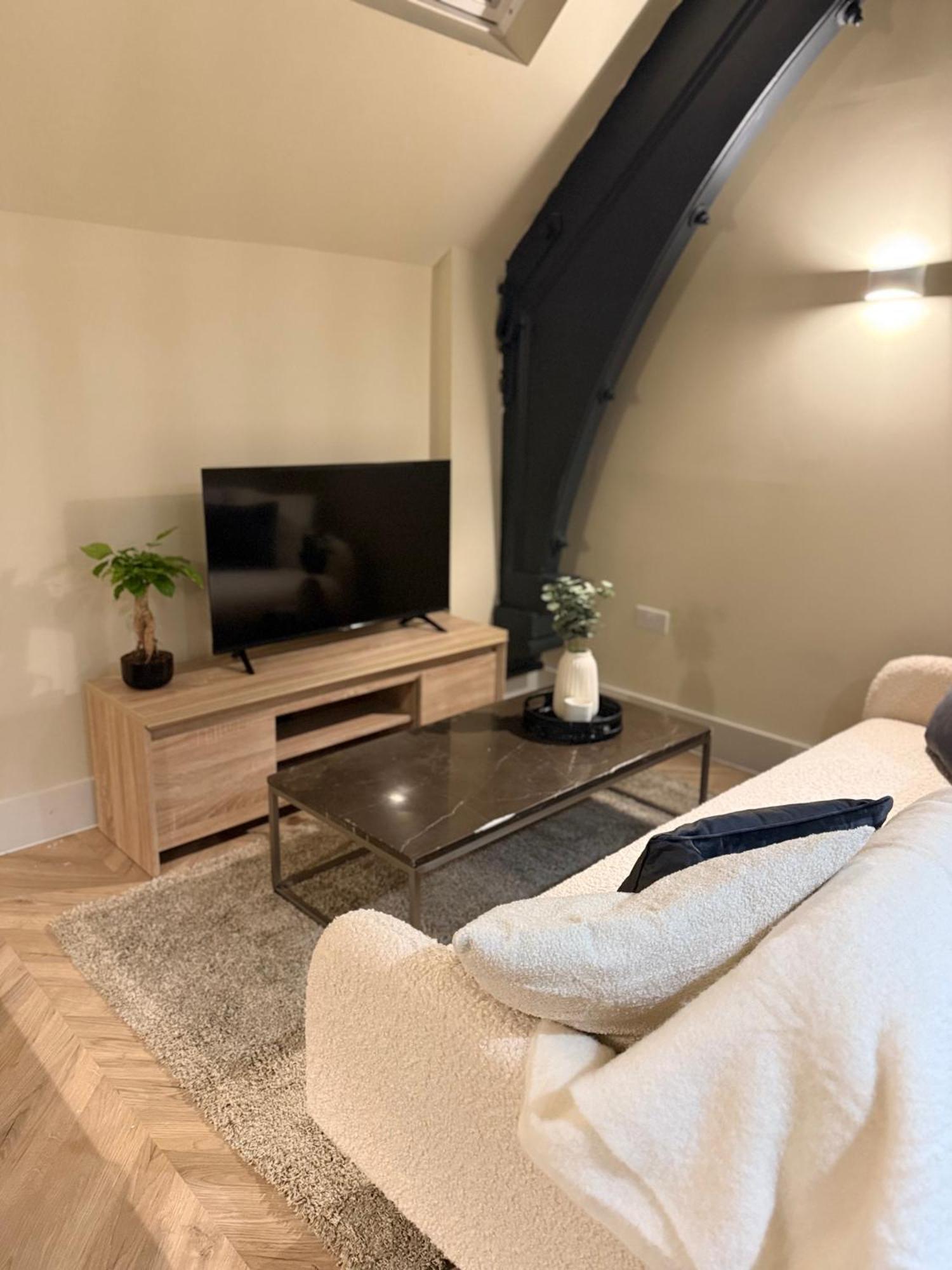 Cosy Mezzanine Apartment Leeds City Centre Ngoại thất bức ảnh
